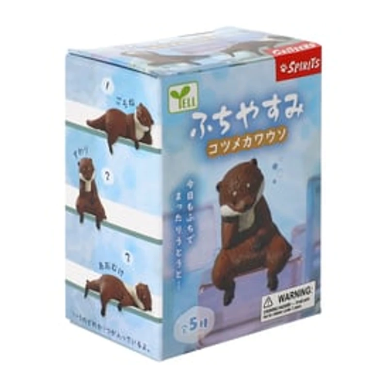 Spirits Buddy Otter Figure (Styles May Vary)