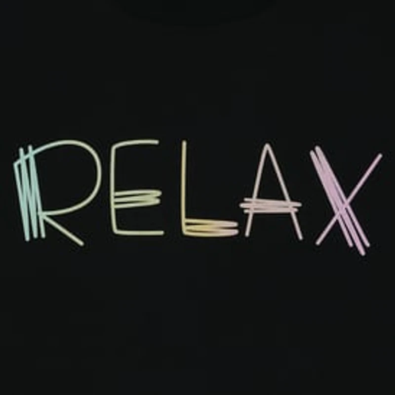 Relax' Graphic Tee