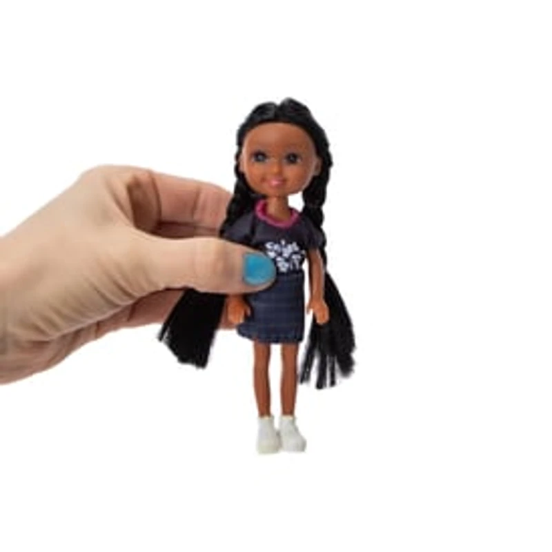 Zoe Influencer Doll