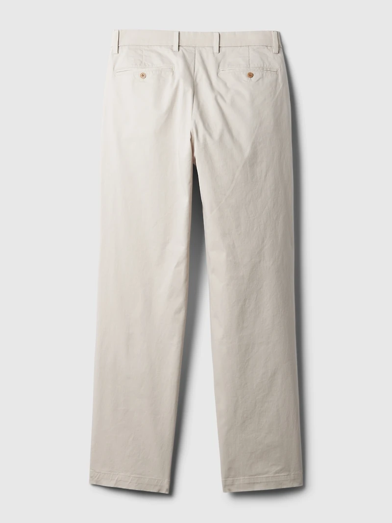Modern Khakis in Relaxed Fit