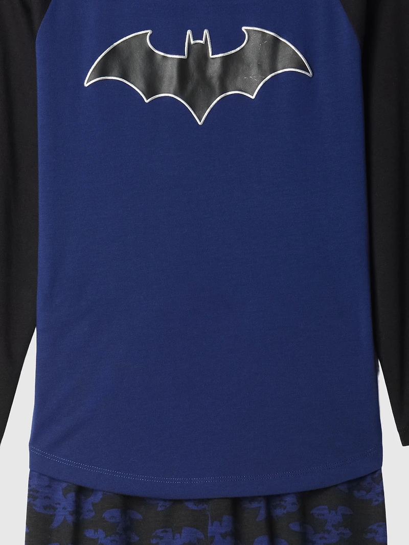 GapKids | DC Recycled Batman PJ Joggers Set