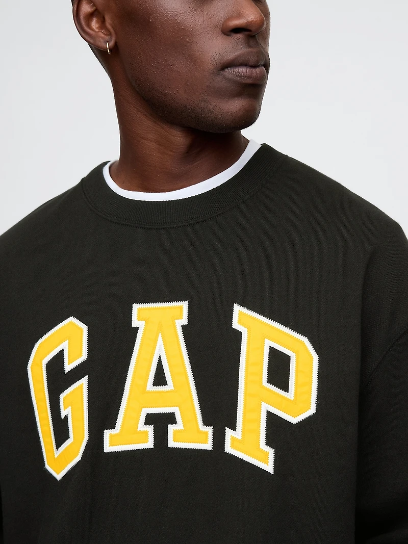 Heavyweight Gap Logo Sweatshirt