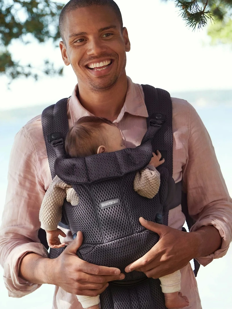 BabyBjorn Baby 3D Mesh Free Carrier