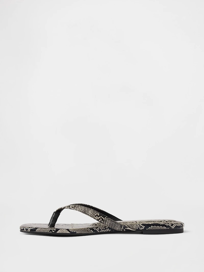 Vegan Leather Flip Flop Sandals