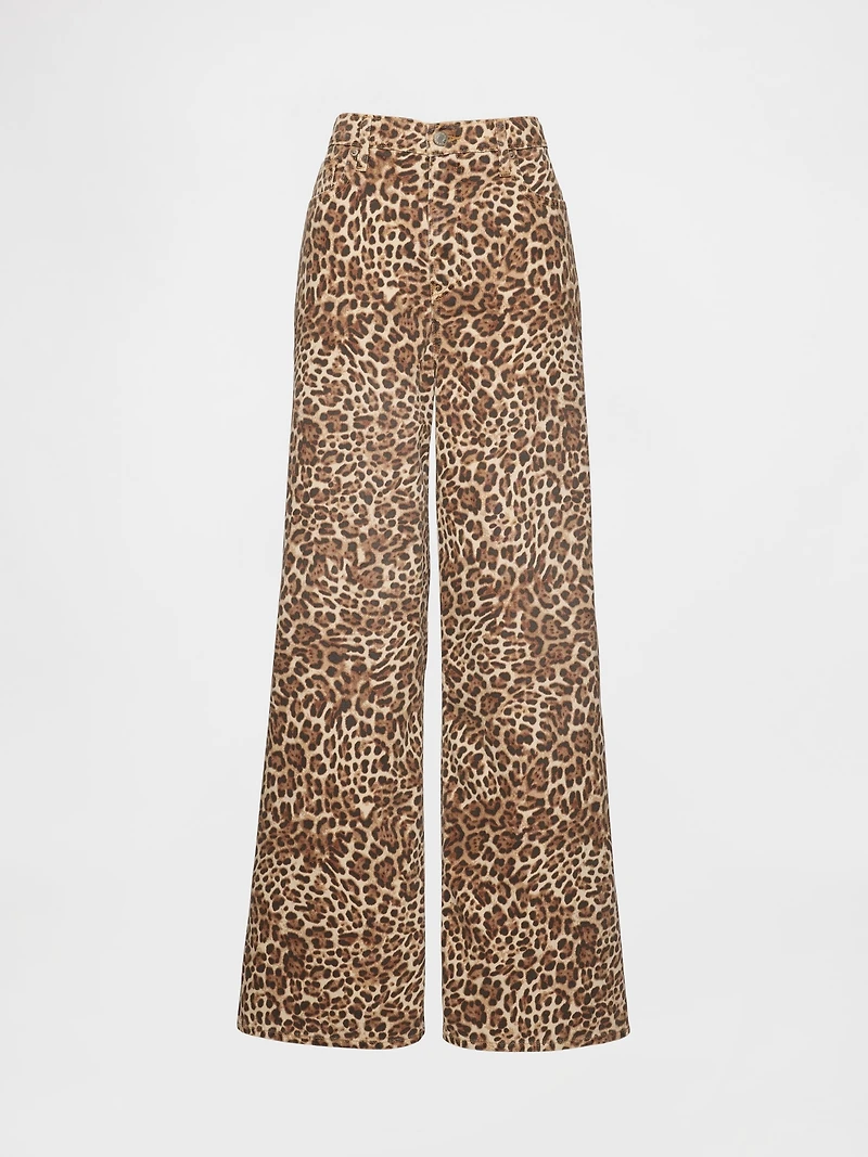 Mid Rise UltraSoft Leopard Baggy Jeans