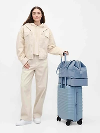 Gap × BÉIS Carry-On Roller