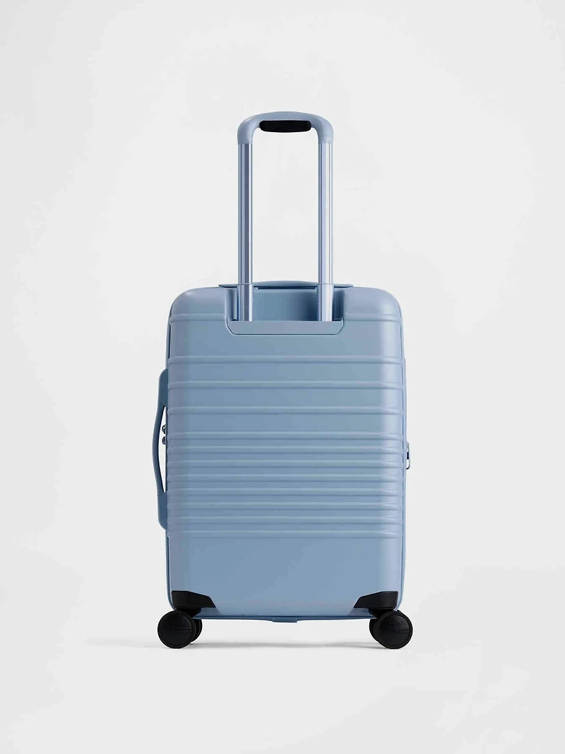 Gap × BÉIS Carry-On Roller
