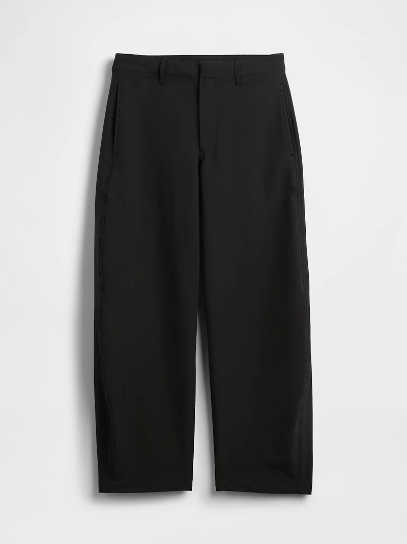 GapFit Mid Rise Lined Runaround Barrel Pants
