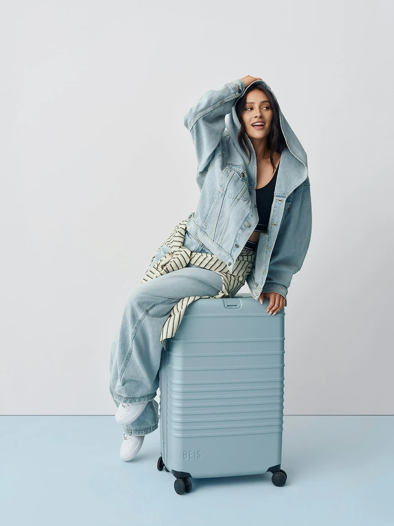 Gap × BÉIS Large Check-In Roller