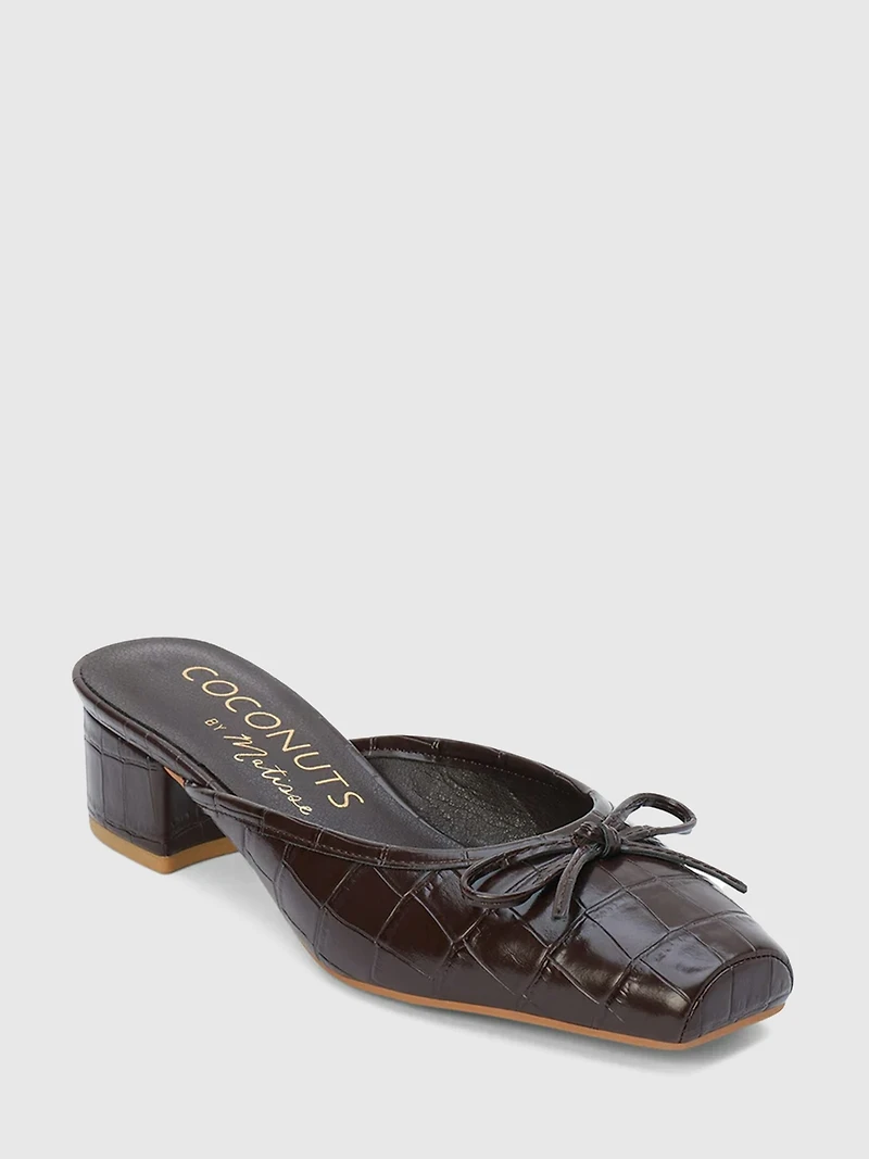 Geneva Heeled Mule