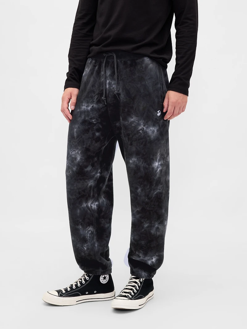 Gap × Disney Tim Burton’s The Nightmare Before Christmas Heavyweight Skull Baggy Joggers