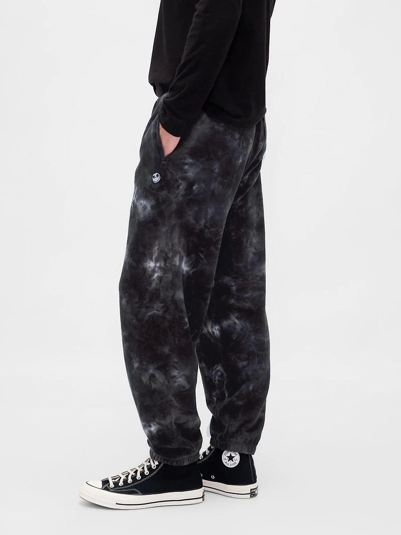 Gap × Disney Tim Burton’s The Nightmare Before Christmas Heavyweight Skull Baggy Joggers