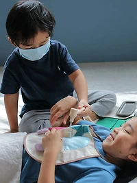 Surgeon Play Set