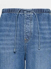 Low Rise UltraSoft Easy '90s Loose Jeans