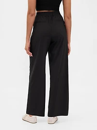 GapFit High Rise Runaround Relaxed Trouser
