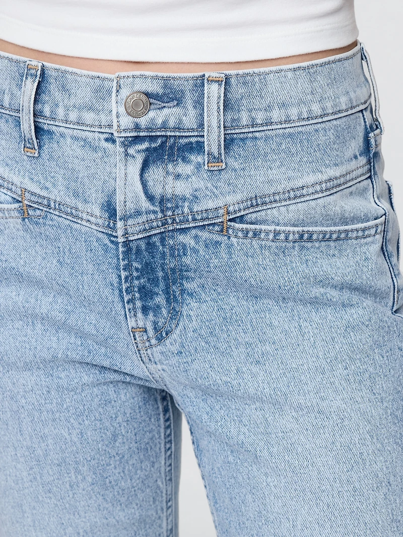 High Rise Western '90s Slim Straight Jeans