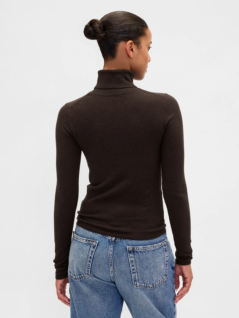 CashSoft Stretch Turtleneck Sweater