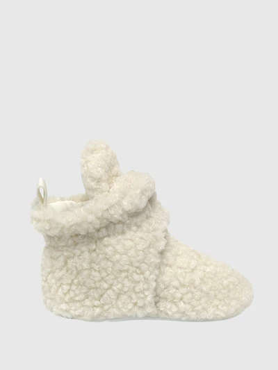Robeez Baby Sherpa Snap Booties