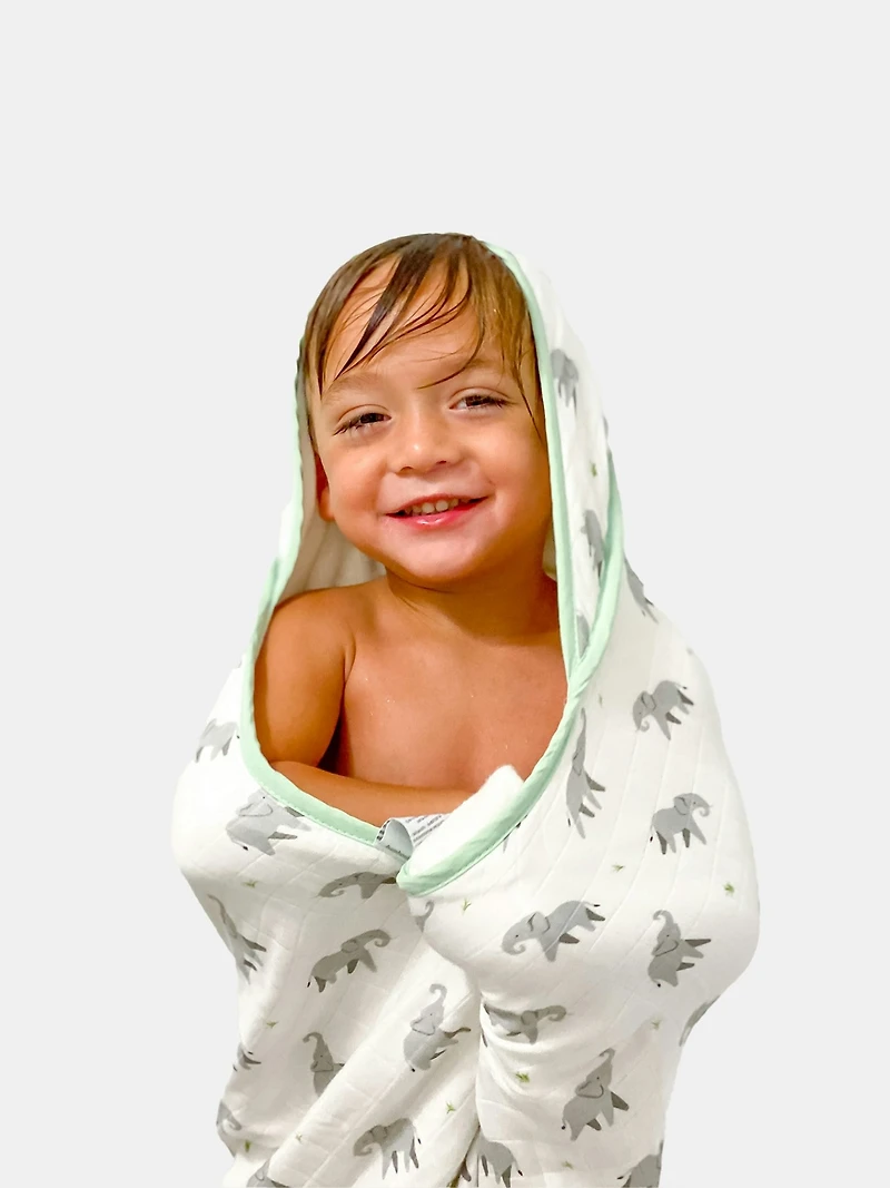 Bamboo Little Elephant Hooded Towel Set