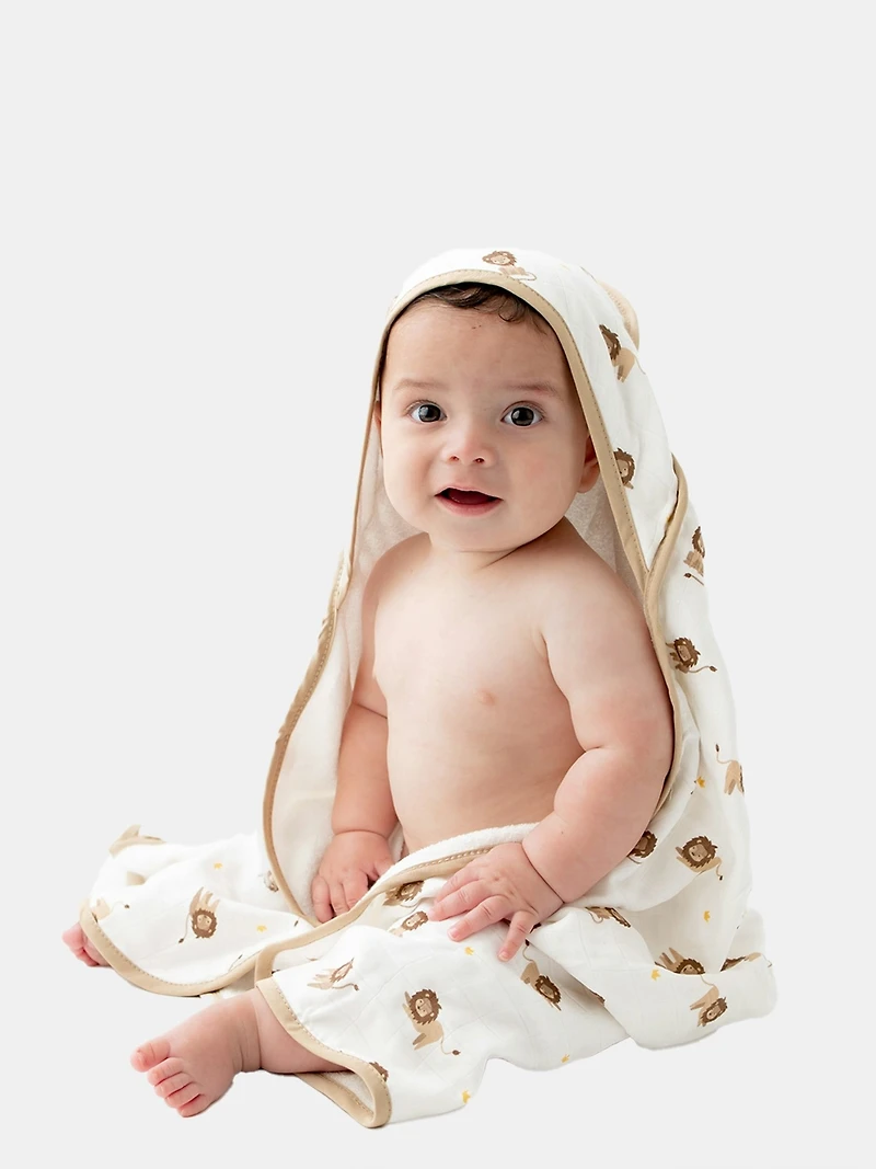 Bamboo Little Lion Hooded Towel Set