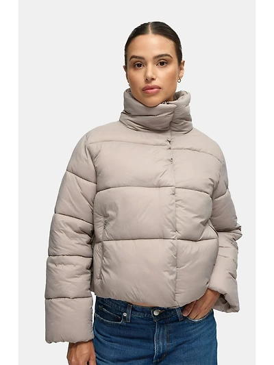 Ingrid and Isabel Cloud Crop Side Zip Maternity Puffer Jacket