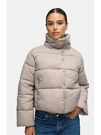 Ingrid and Isabel Cloud Crop Side Zip Maternity Puffer Jacket