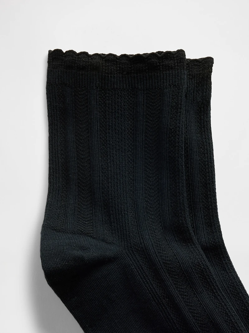Pointelle Half Crew Socks