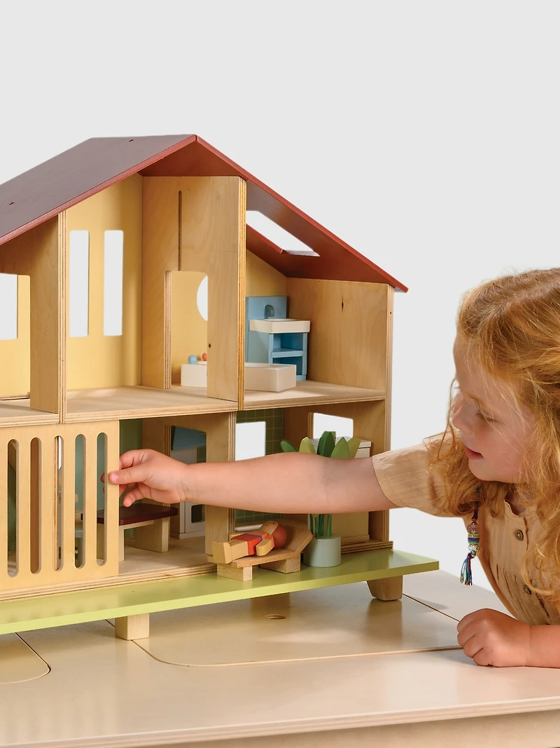 Cedar Chalet Doll House