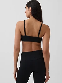 GapFit Smooth Sports Bra