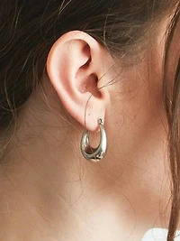 Admiral Row Silver Oval Hoop Earrings