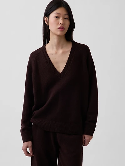 CashSoft Oversized V-Neck Sweater