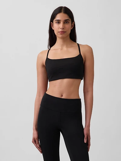 GapFit Smooth Racerback Sports Bra