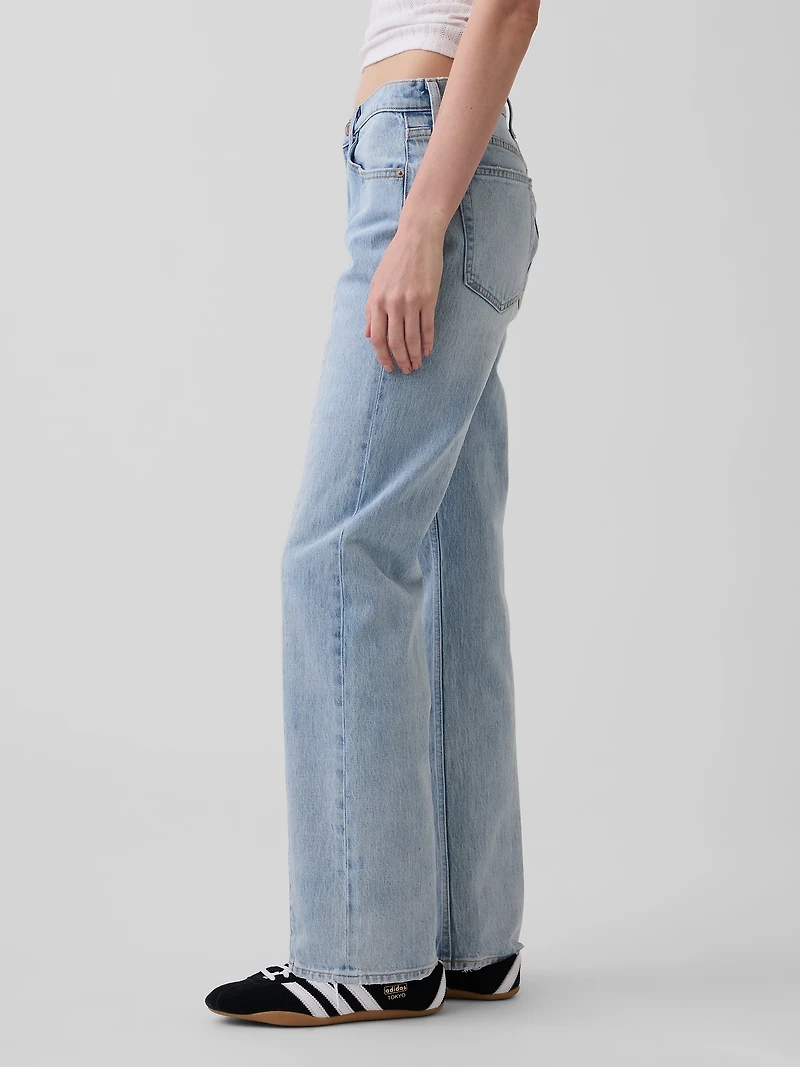 Mid Rise Seamed Straight Jeans