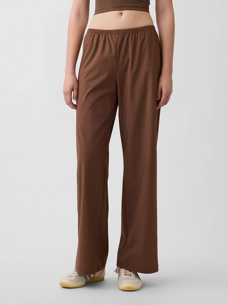 GapFit Tech Low Rise Relaxed Easy Pants