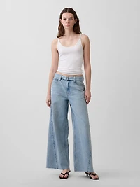 Mid Rise Belted Baggy Jeans