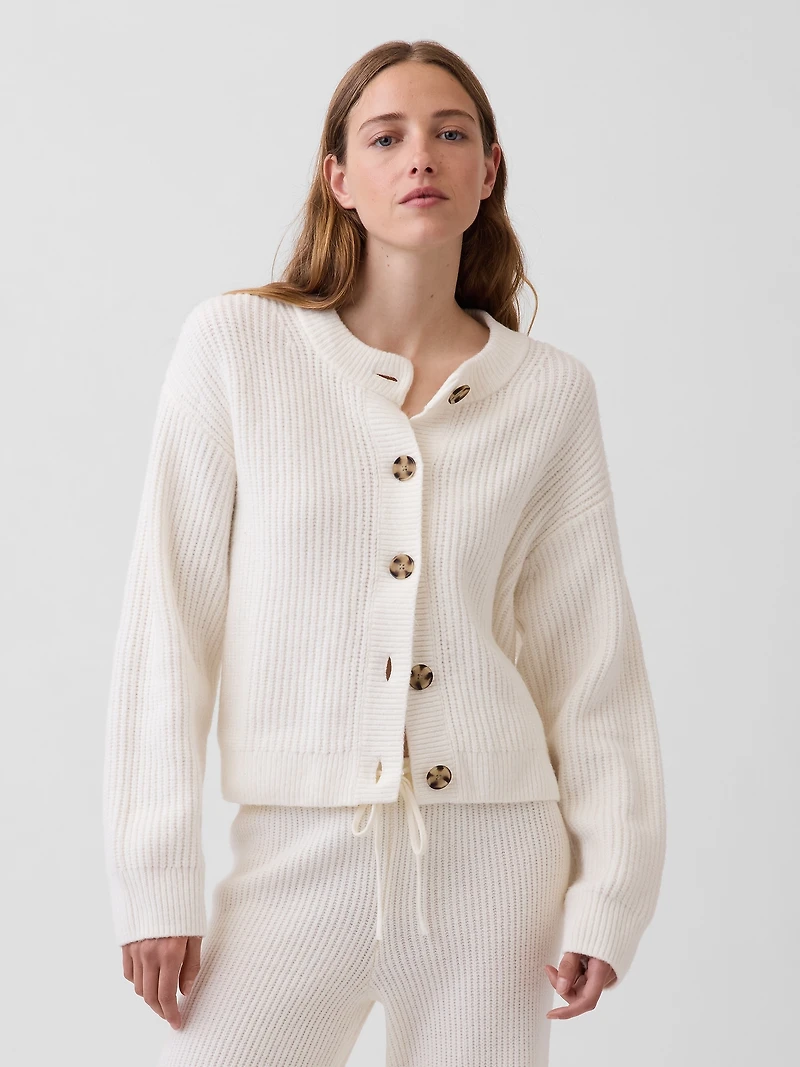 CashSoft Oversized Shaker-Stitch Cardigan