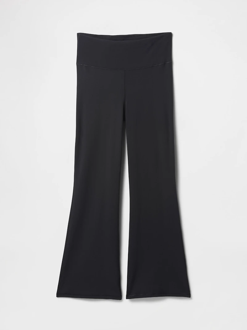 GapFit Smooth High Rise Crop Flare Leggings