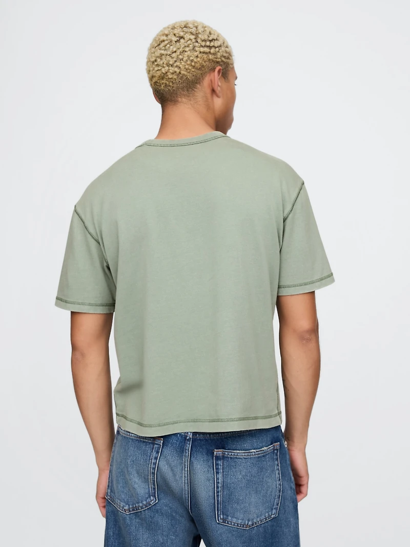 T-shirt court en tissu épais