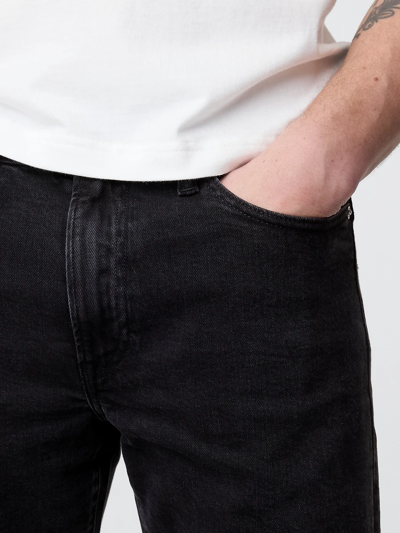 Straight Jeans