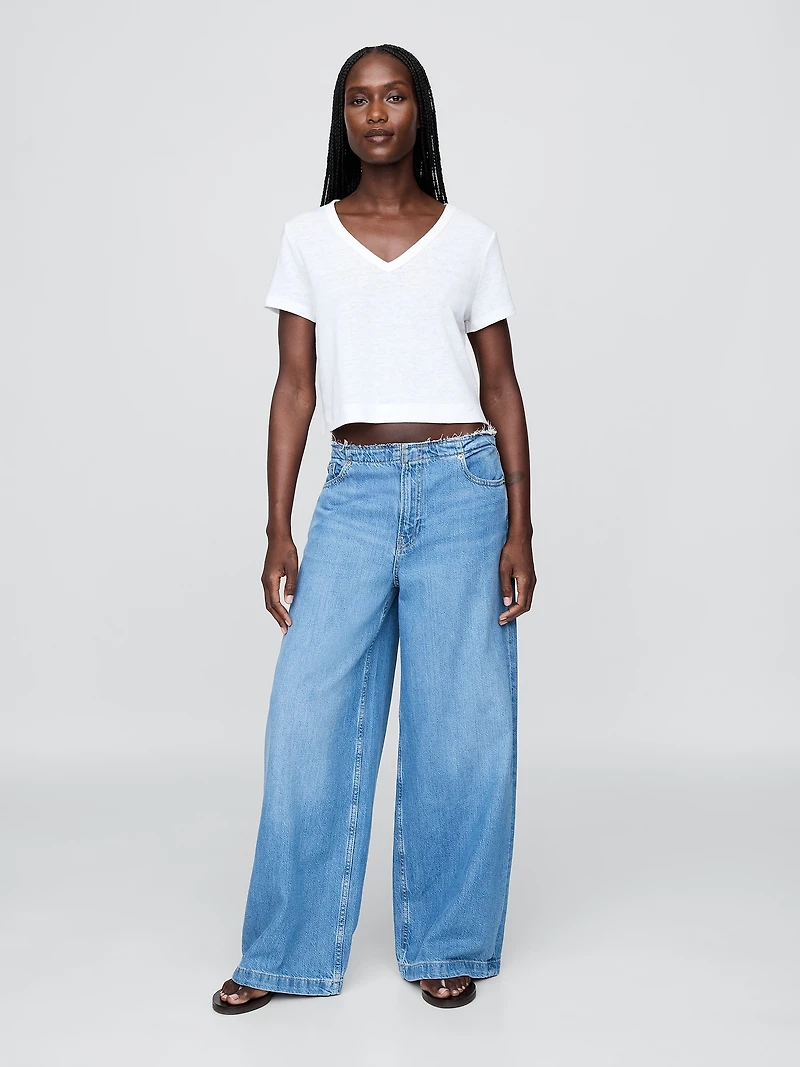 Linen-Blend V-Neck Crop T-Shirt