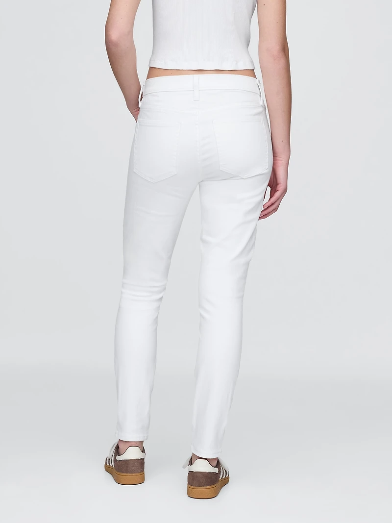 Mid Rise True Skinny Jeans