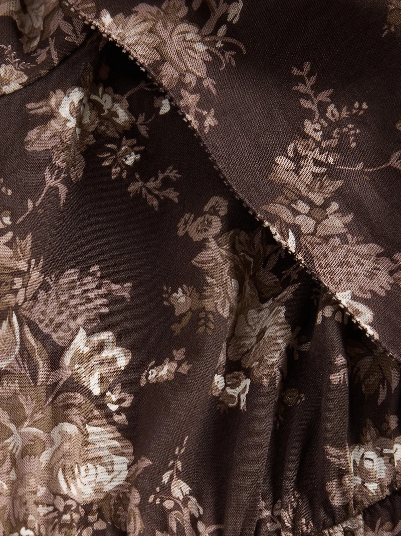 Ruffle Collar V-Neck Top