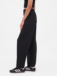 GapFit Tech High Rise Barrel Pants