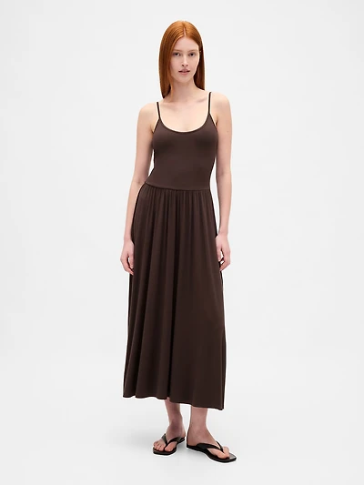 Scoop Neck Maxi Dress