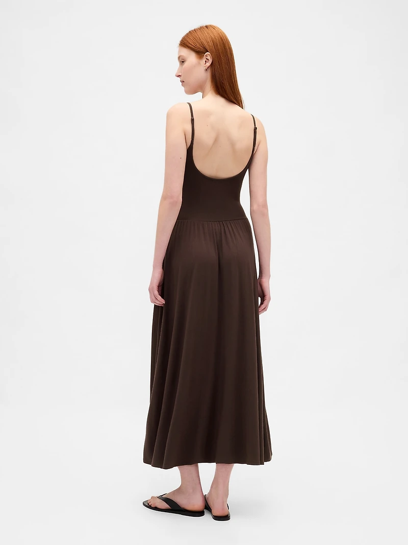 Scoop Neck Maxi Dress