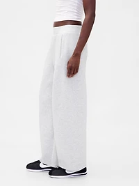 GapFit Barrel Sweatpants