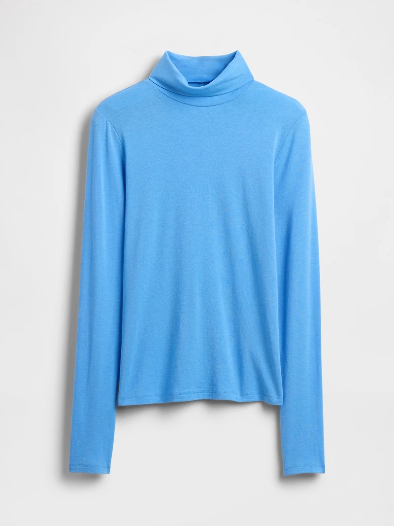 Featherweight Turtleneck