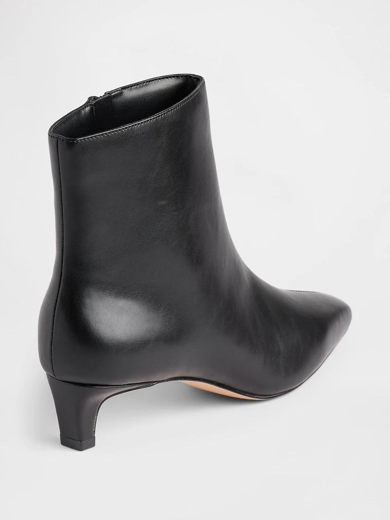 Kitten Heel Pointy Boots