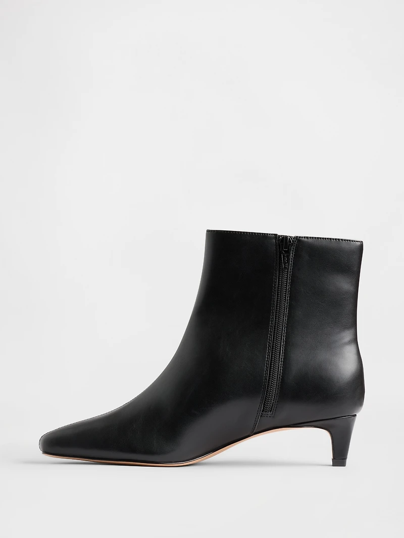 Kitten Heel Pointy Boots
