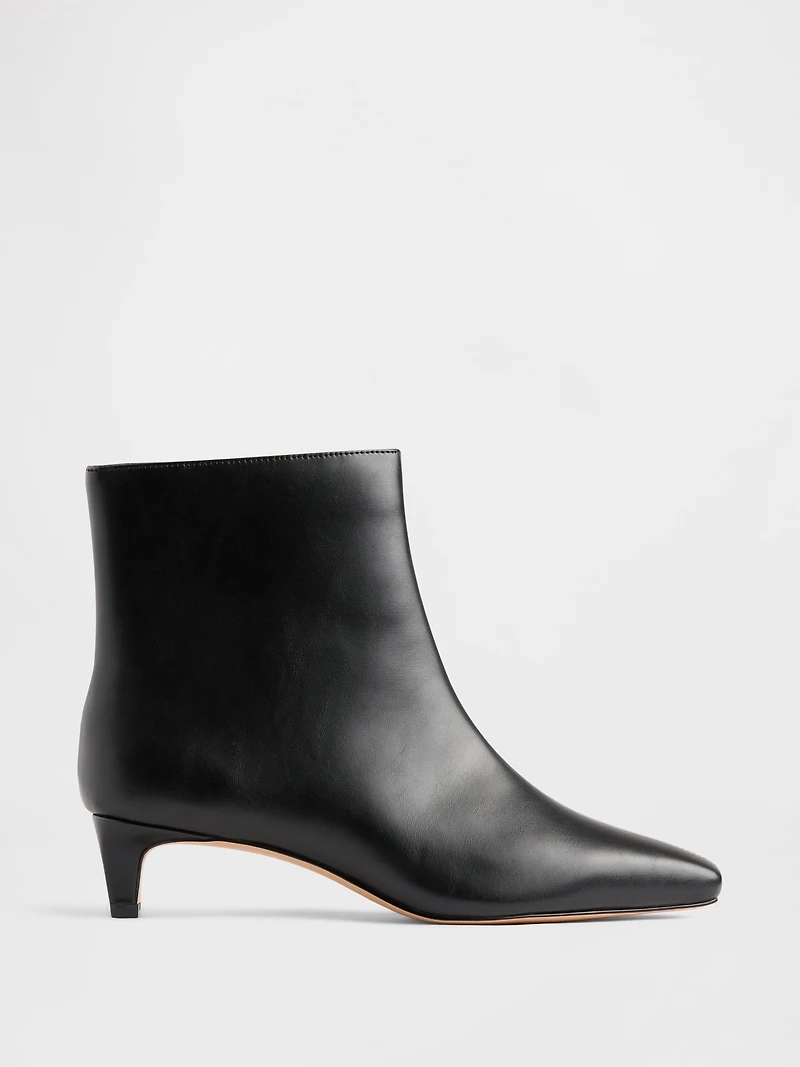 Kitten Heel Pointy Boots